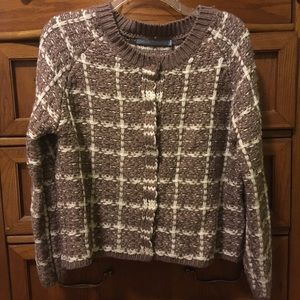 Michelle Nicole tan white cardigan sweater